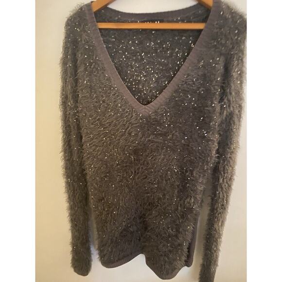 Trouve Women's Sweater Top Large Long Sleeve Gray Faux Fur Sequins - Picture 1 of 4